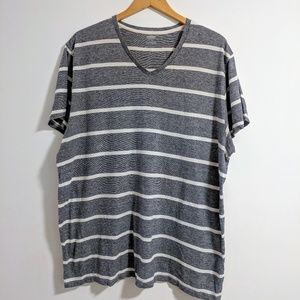Old Navy Tall V Neck T Shirt